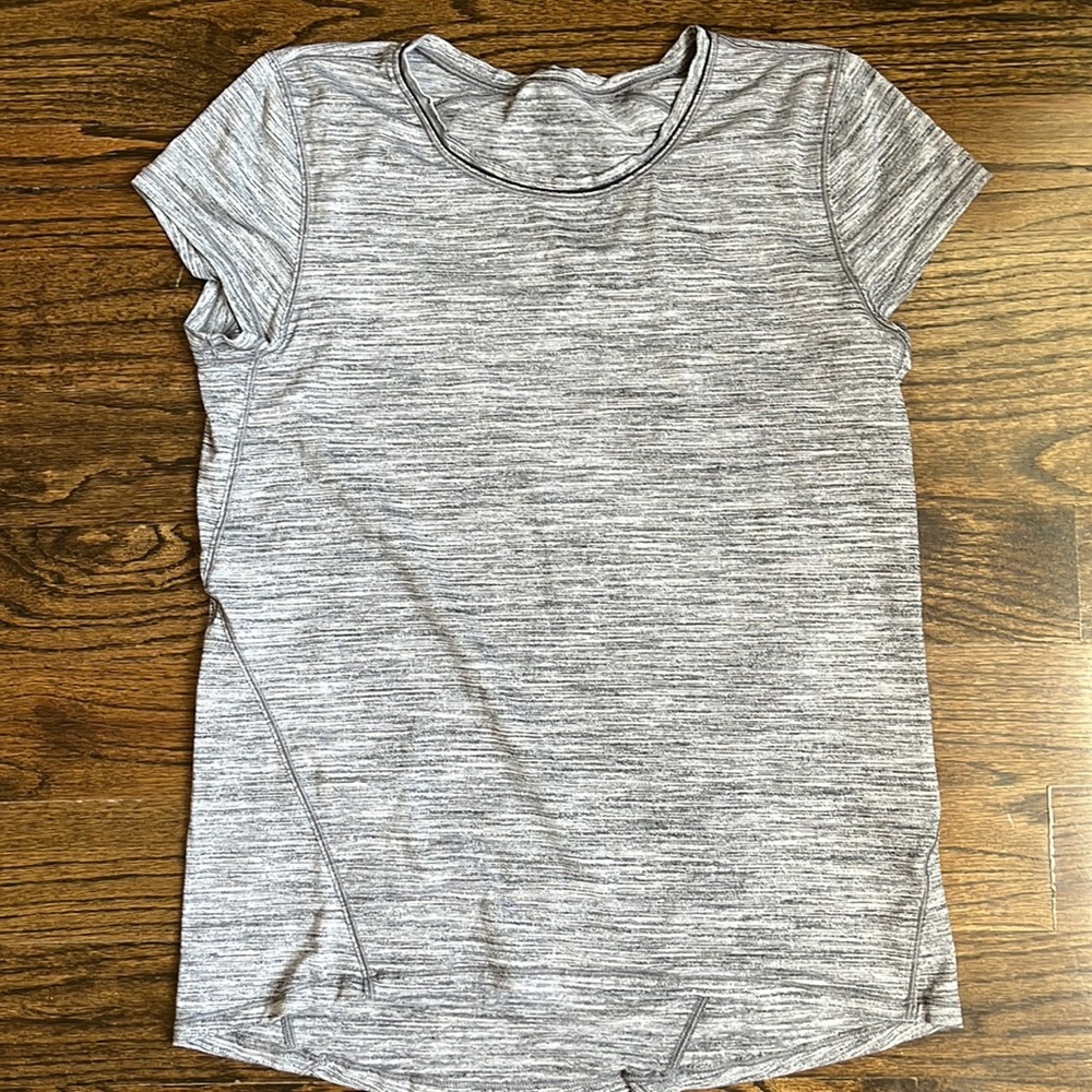 Lululemon Another Mile SS top - size 4